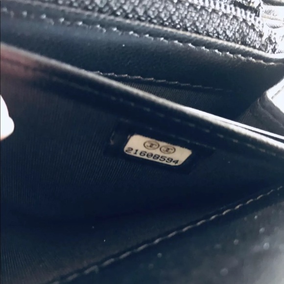 AUTHENTIC Chanel Black Quilted Lambskin Wallet - Picture 7 of 7